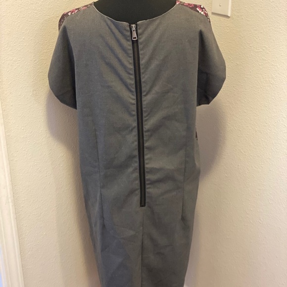 STILE BENETTON GRAY PINK FLORAL SHIFT DRESS - Picture 4 of 7